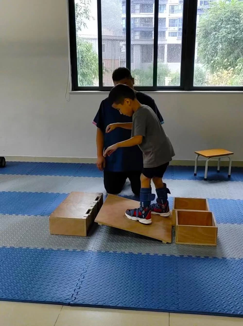 CME-терапия (Cuevas Medek Exercise) в Нейролайф Китай