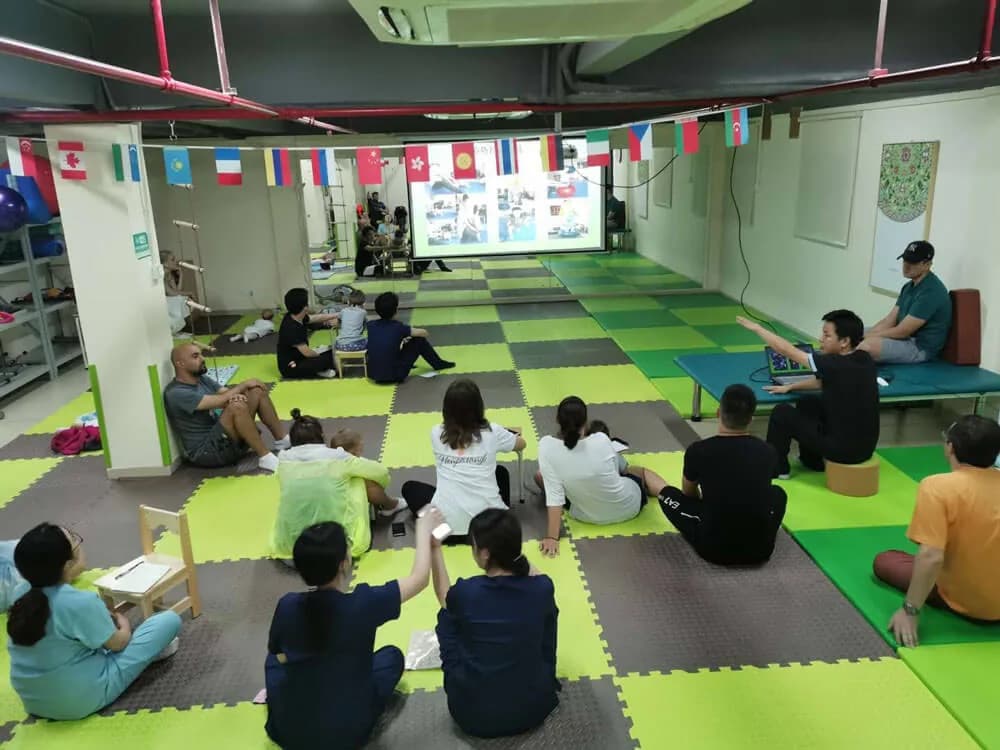 Parent school at the NeuroLife centre